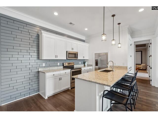 Photo of 249 Pointe Overlook Drive