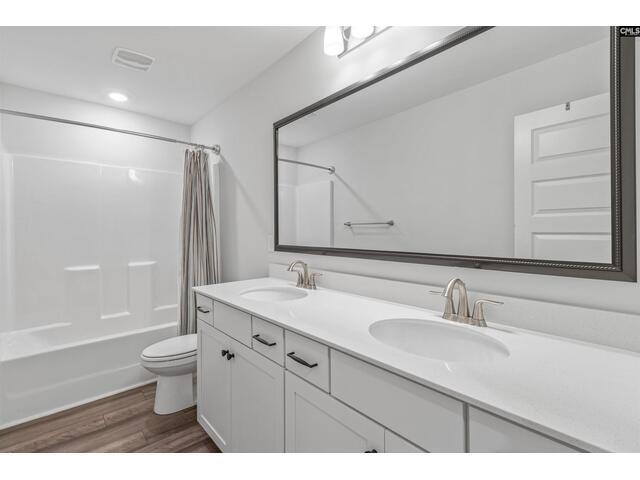 Photo of 550 Malachite Ln