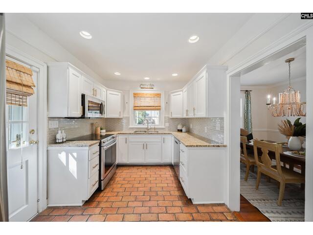 Photo Of 2854 Stratford Road Photo of 2854 stratford road
