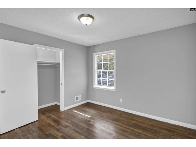 Photo of 109 Minolta Drive