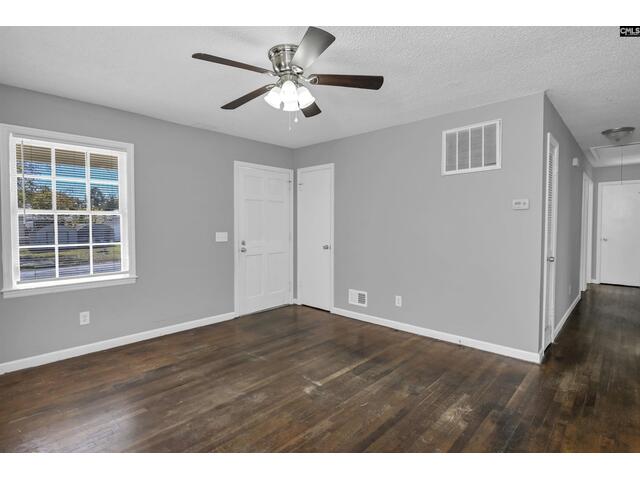 Photo of 109 Minolta Drive