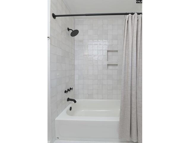 Photo of 703 Cedar Field Lane