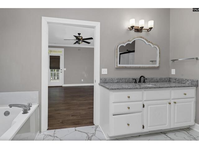 Photo of 421 Dutchman Shores Circle