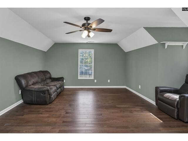 Photo of 421 Dutchman Shores Circle