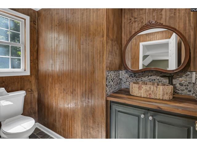 Photo of 421 Dutchman Shores Circle