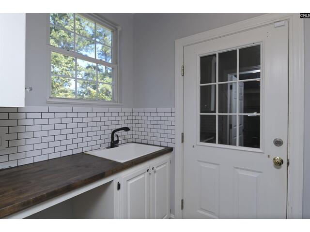 Photo of 421 Dutchman Shores Circle