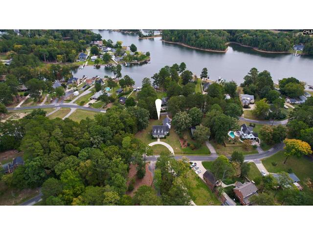 Photo of 421 Dutchman Shores Circle