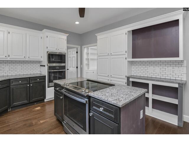 Photo of 421 Dutchman Shores Circle