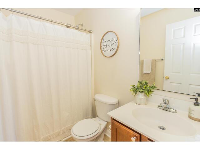 Photo of 241 Wyndotte Court Photo of 241 Wyndotte Court