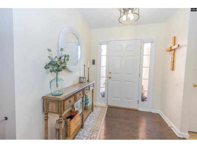 Photo of 241 Wyndotte Court Photo of 241 Wyndotte Court