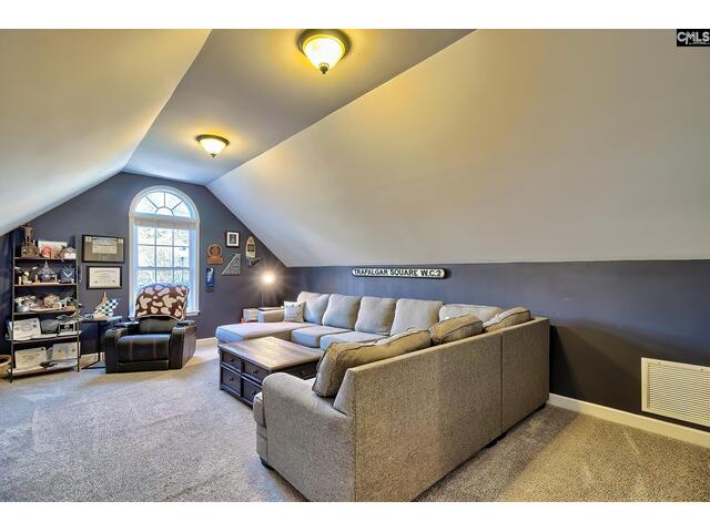 Photo of 193 Southern Oak Drive