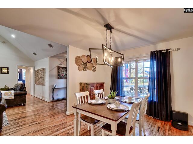 Photo of 193 Southern Oak Drive