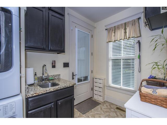 Photo of 2 Beacon Point Court