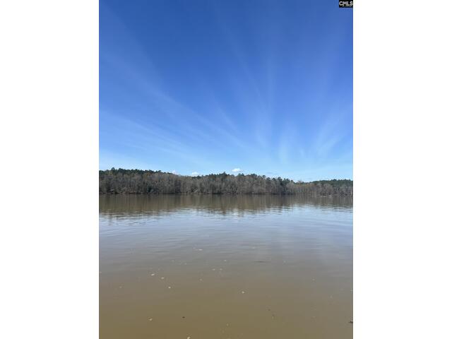 Photo of 575 Lakeview Road