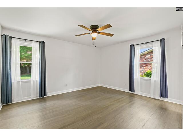Photo of 419 Hempsted Road