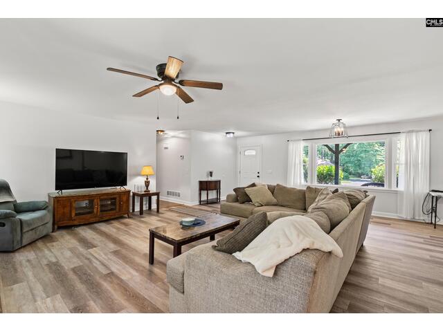 Photo of 419 Hempsted Road