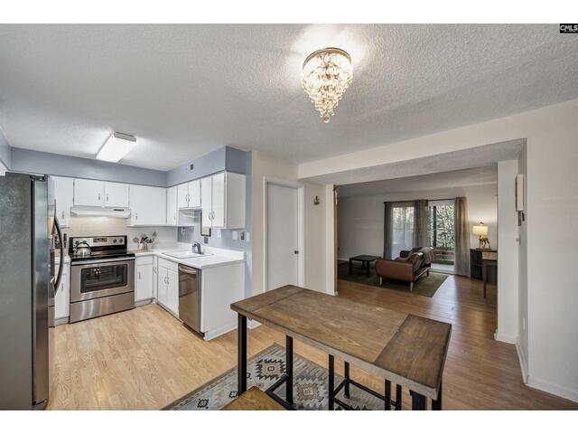 Photo of 1100 Skyland Drive