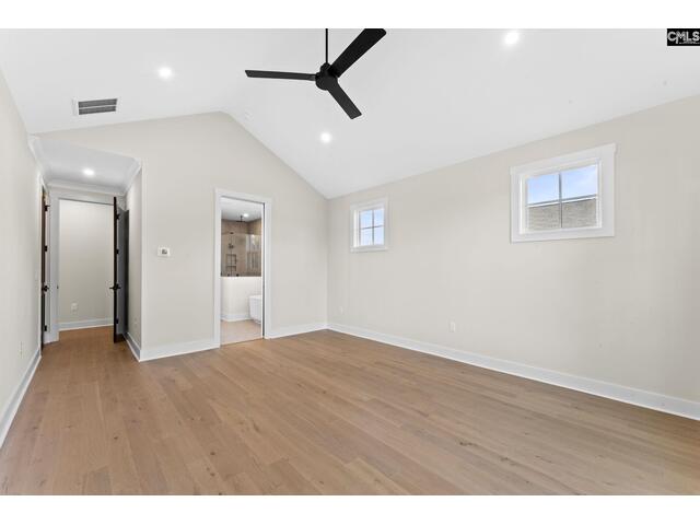 Photo of 2033 Fairway View