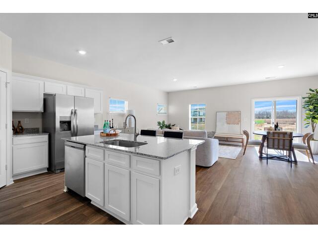Photo of 2327 Bellflower Street Photo of 2327 Bellflower Street