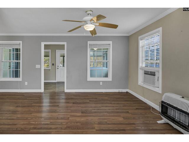 Photo of 128 N Wonder Drive