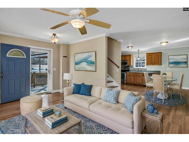 Photo of 128 N Wonder Drive