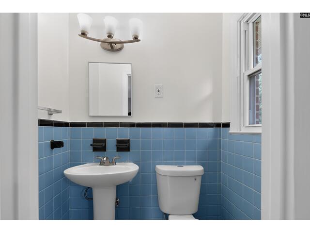 Photo of 2131 Tuxedo Road