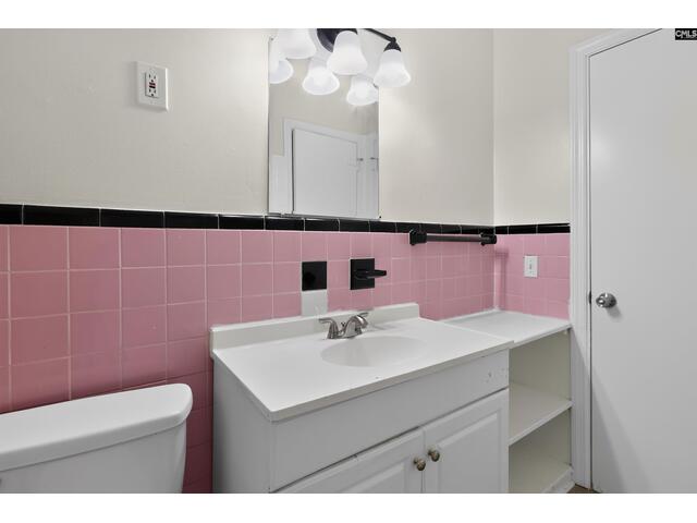 Photo of 2131 Tuxedo Road