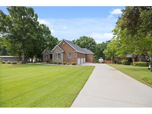 Photo of 119 Country Lake Drive Photo of 119 Country Lake Drive
