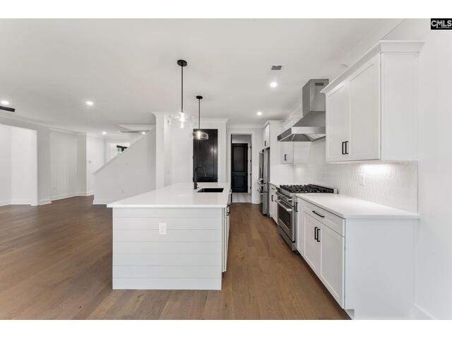 Photo of 2037 Fairway View