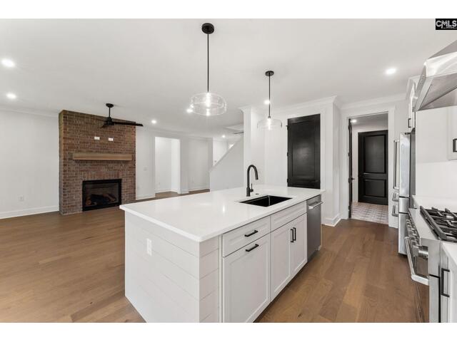 Photo of 2037 Fairway View