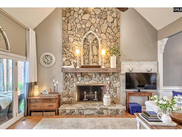 Photo of 215 Westridge Court