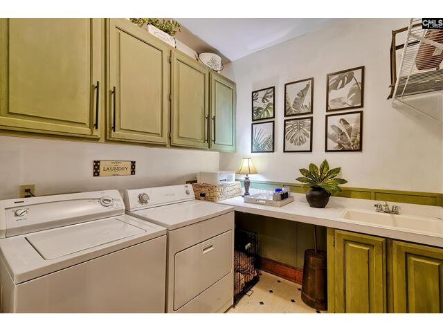 Photo of 215 Westridge Court