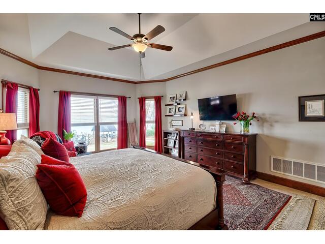 Photo of 215 Westridge Court