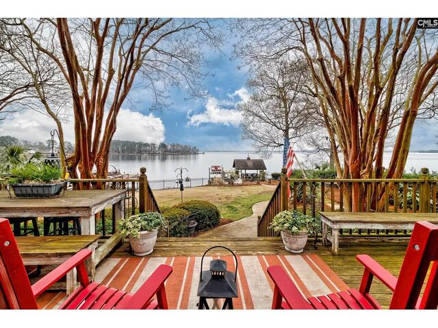 Photo of 215 Westridge Court