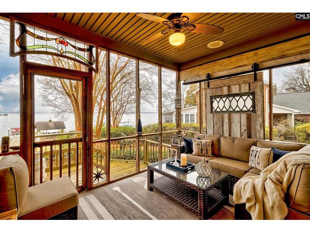 Photo of 215 Westridge Court