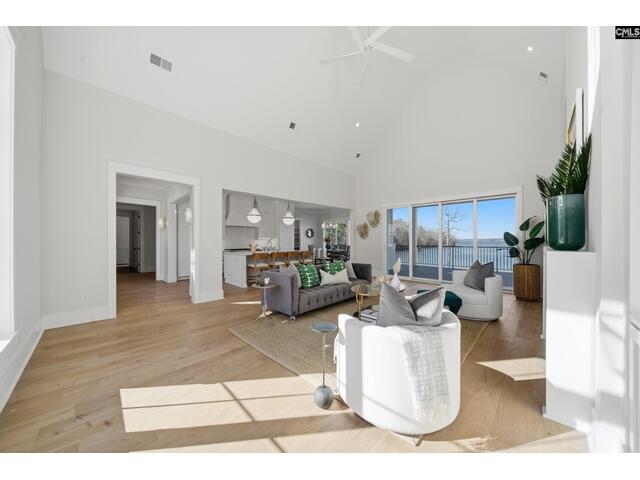 Photo of 317 Regatta Road