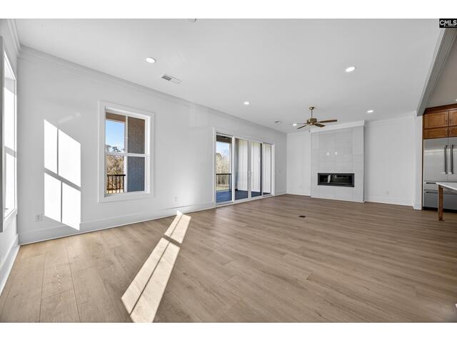 Photo of 1318 Long Grove Way