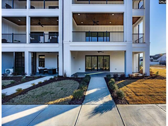 Photo of 1318 Long Grove Way