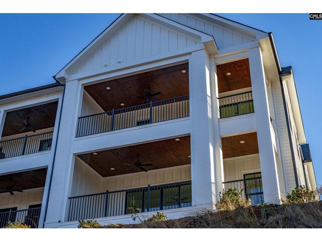 Photo of 1318 Long Grove Way