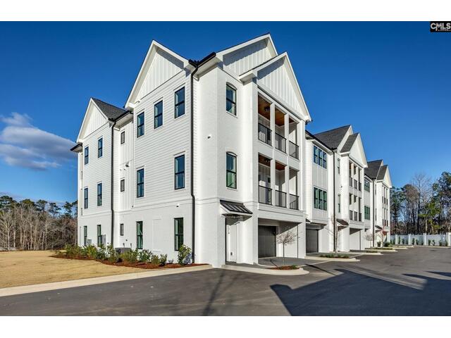 Photo of 1318 Long Grove Way