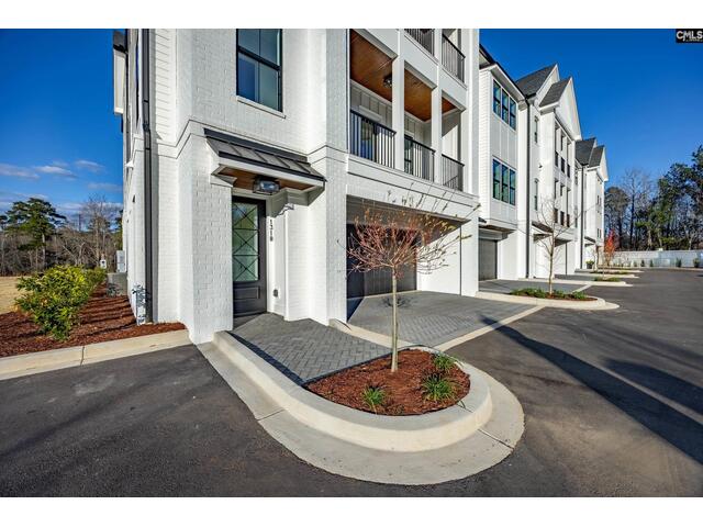 Photo of 1318 Long Grove Way