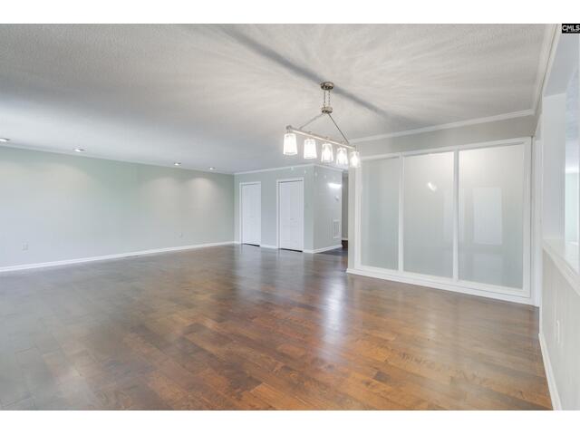 Photo of 7905 Castleton Lane