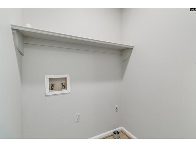 Photo of 7905 Castleton Lane