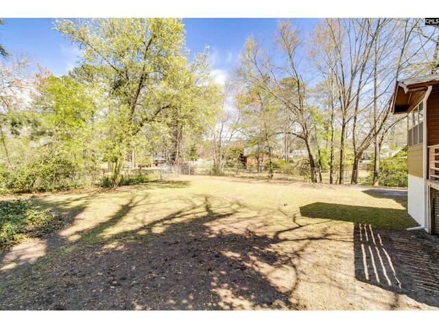 Photo of 7905 Castleton Lane
