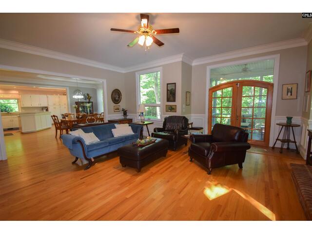 Photo of 113 Kenwood Court