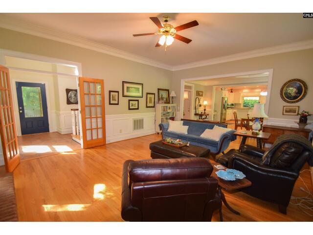 Photo of 113 Kenwood Court