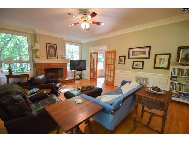 Photo of 113 Kenwood Court