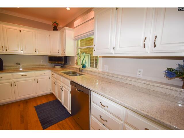 Photo of 113 Kenwood Court