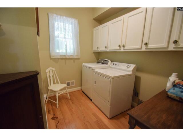 Photo of 113 Kenwood Court