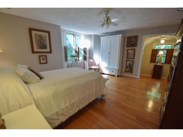Photo of 113 Kenwood Court